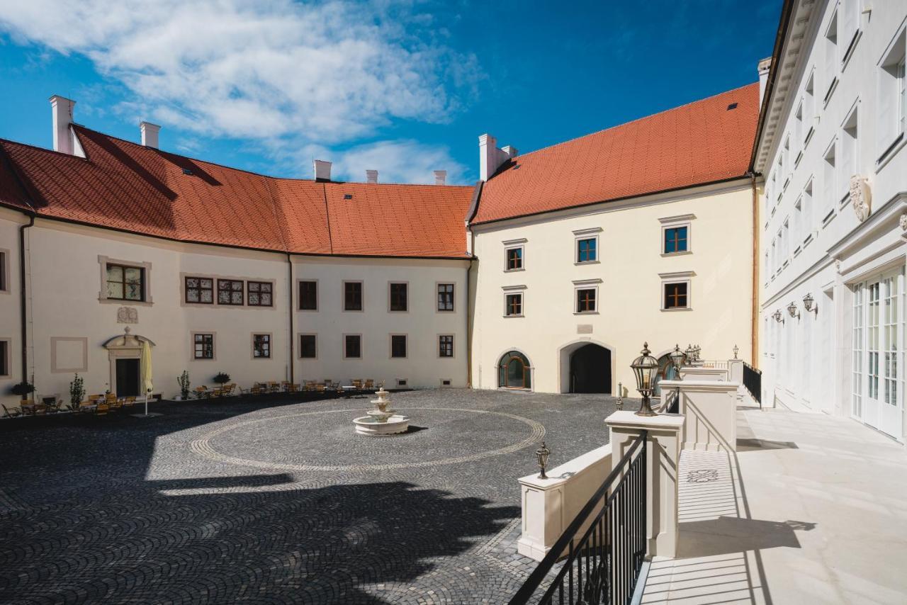 Hotel Palace Art Pezinok
